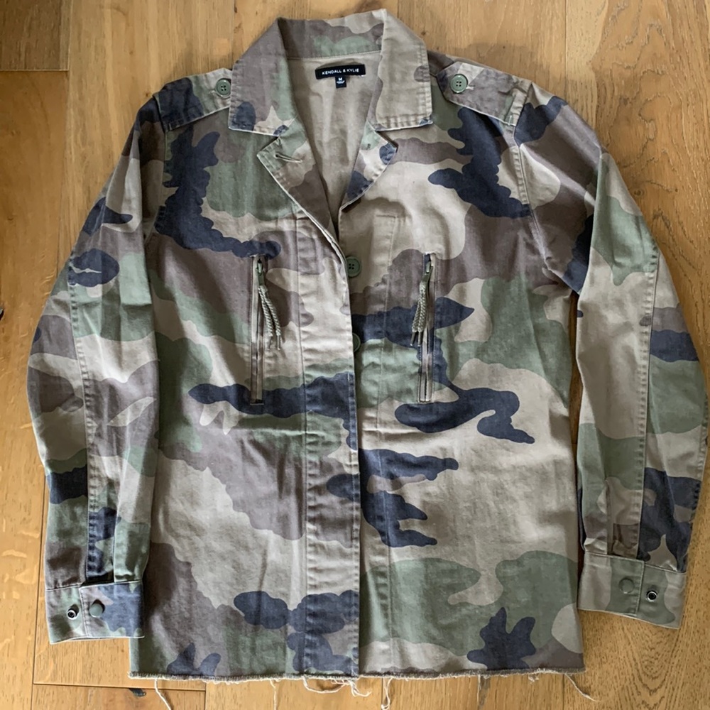 *NEW* KENDALL& KYLIE UTILITY SHIRT JACKET